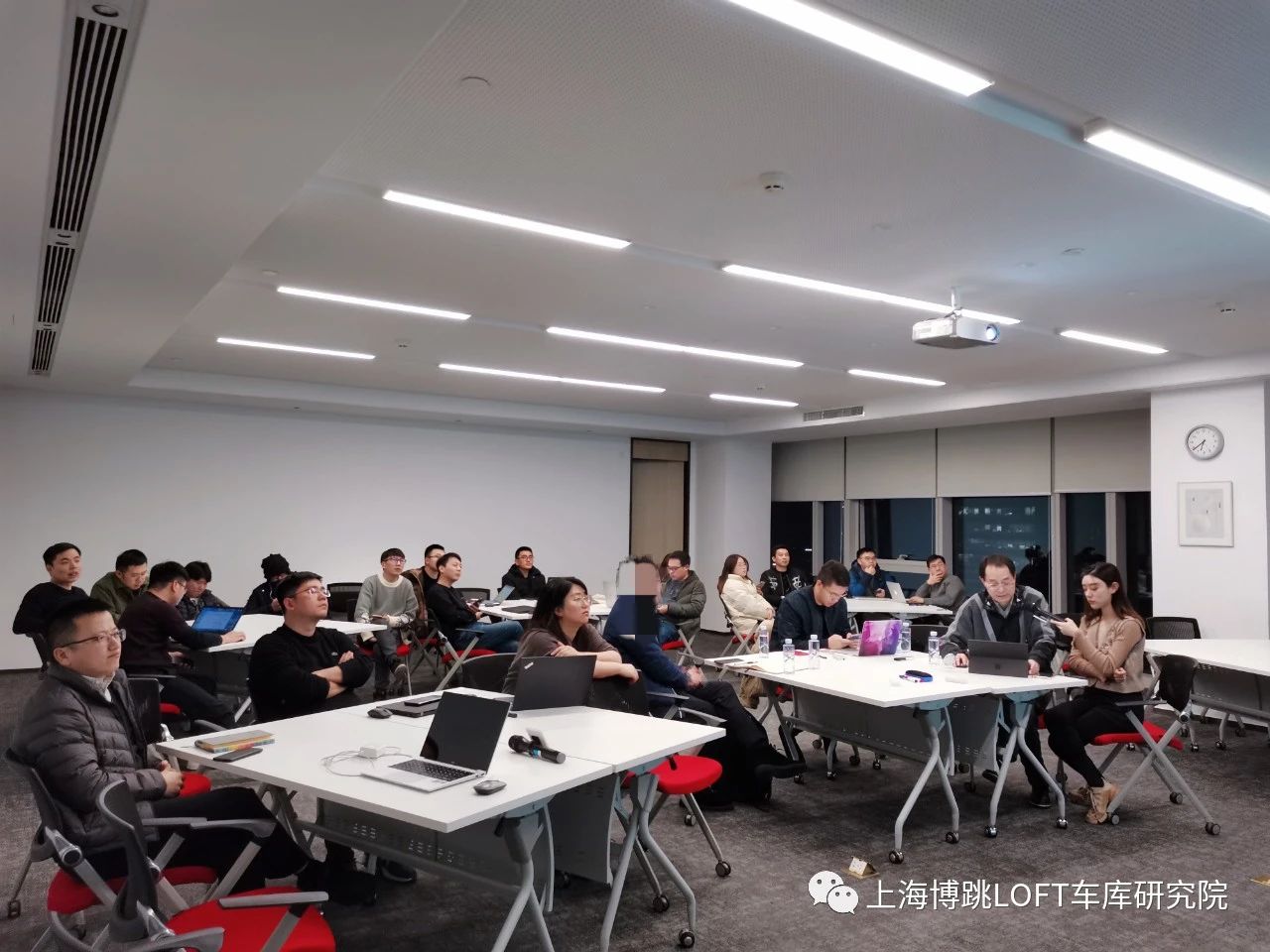 南充杭州LOFT车库专题会
